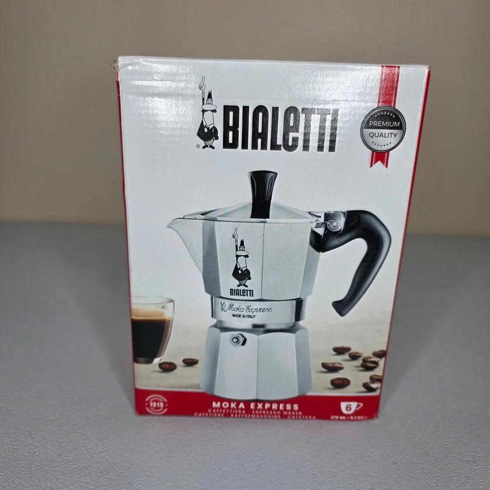 NEW Bialetti Moka Express Espresso Maker 6-Cup Silver Aluminum Coffee Pot